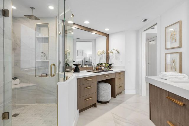 525 S S Flagler Drive 23a, West Palm Beach, FL 33401