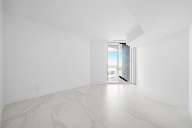 525 S S Flagler Drive 23a, West Palm Beach, FL 33401