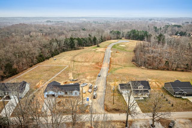 4 Johnson Chapel Rd, Sparta, TN 38583