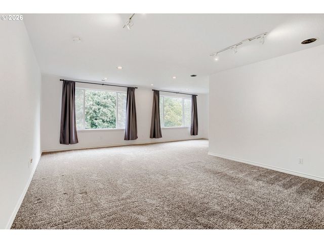 10544 Sw SUNNYSIDE Dr, Wilsonville, OR 97070