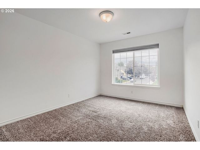 10544 Sw SUNNYSIDE Dr, Wilsonville, OR 97070
