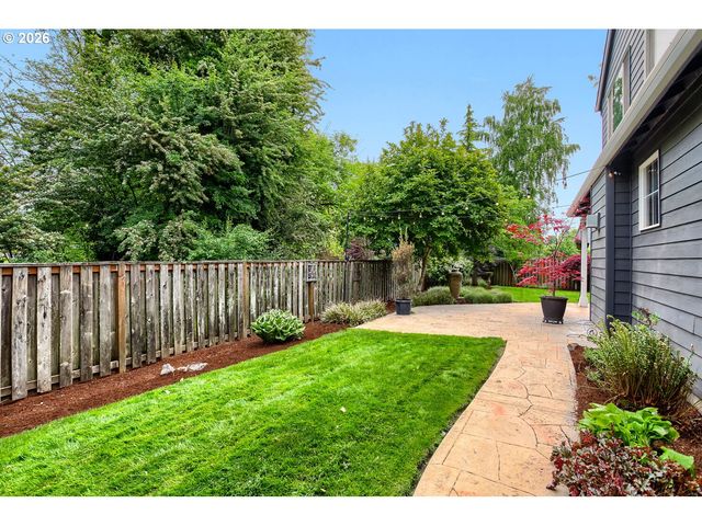 10544 Sw SUNNYSIDE Dr, Wilsonville, OR 97070