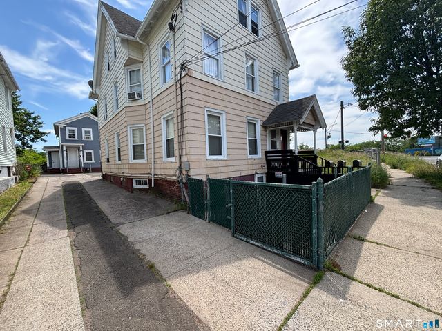 206 Lamberton Street, New Haven, CT 06519