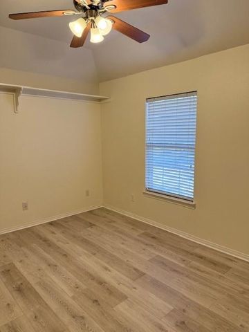 1528 Mesa Verde Drive, League City, TX 77573