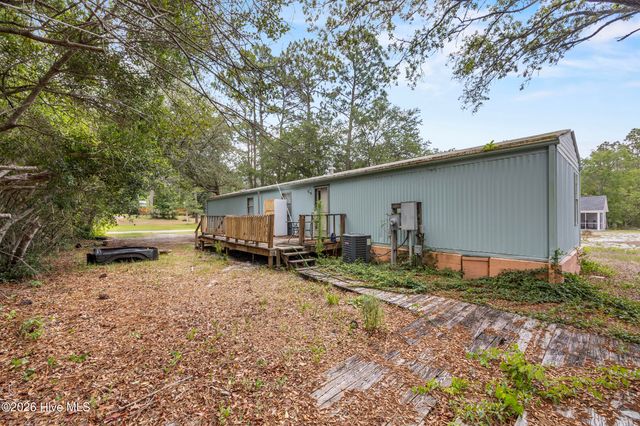 53 Elm Road, Southport, NC 28461