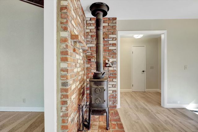 10856 Terrace Pines Ct, Grass Valley, CA 95945