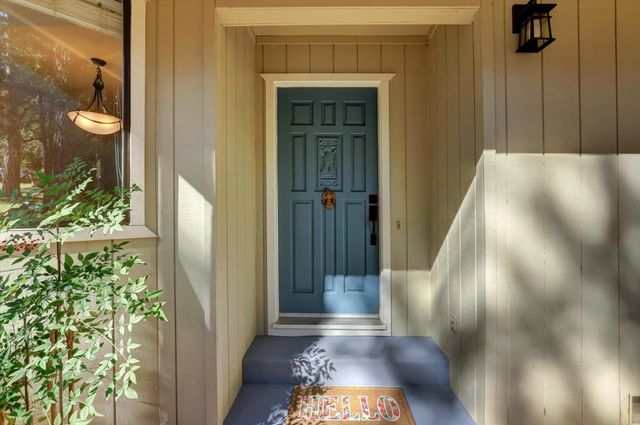 10856 Terrace Pines Ct, Grass Valley, CA 95945