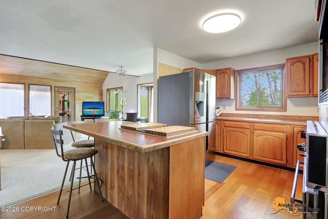 10931 Polar Drive, Anchorage, AK 99516