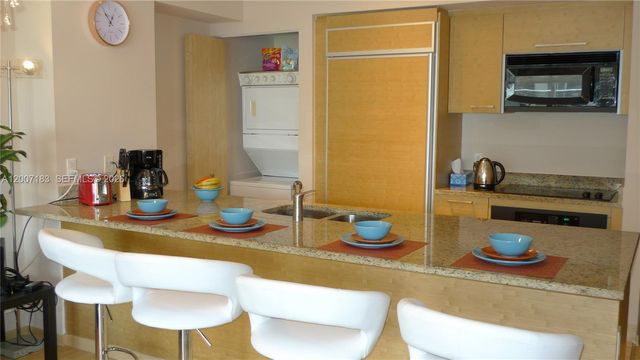 1830 S Ocean Dr 1705, Hallandale Beach, FL 33009