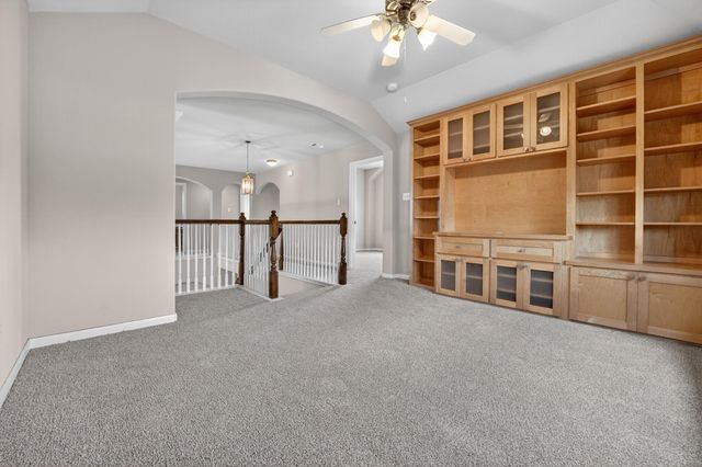 21721 Agarito LN, Spicewood, TX 78669