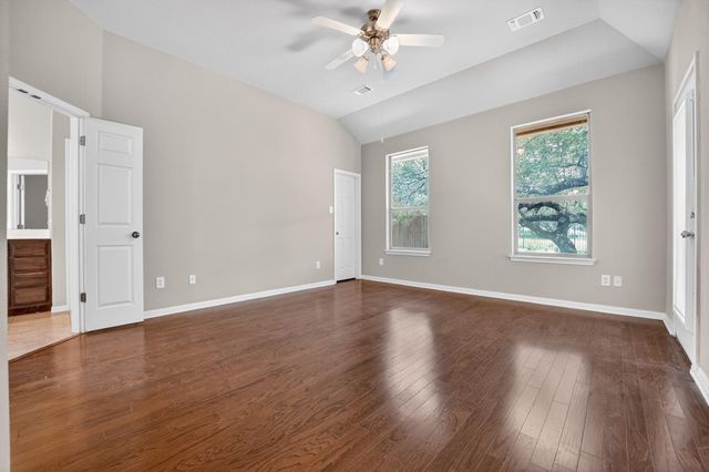 21721 Agarito LN, Spicewood, TX 78669