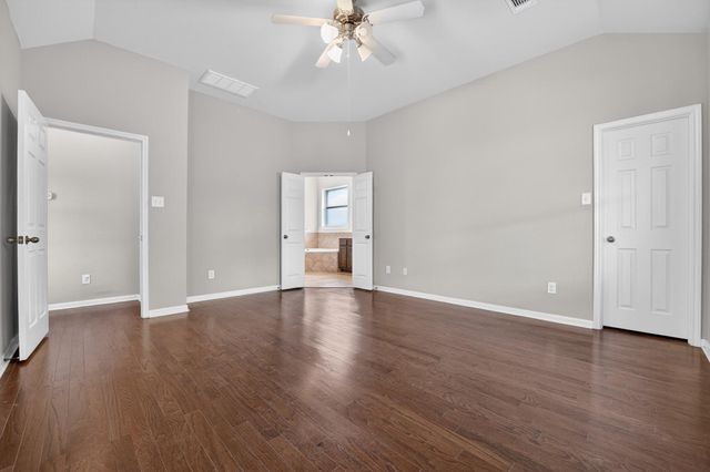 21721 Agarito LN, Spicewood, TX 78669