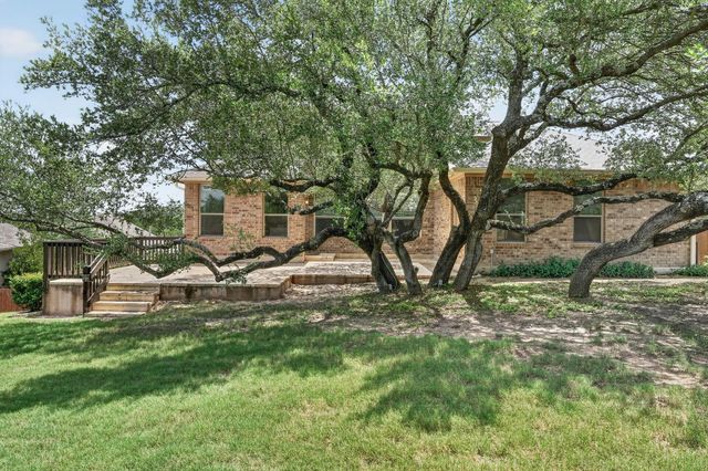 21721 Agarito LN, Spicewood, TX 78669