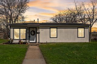 2345 Brothers Street, Fort Worth, TX 76106