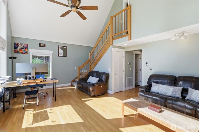 22312 W Lake Kayak Drive, Monroe, WA 98272