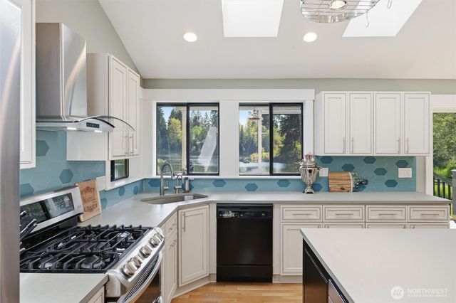22312 W Lake Kayak Drive, Monroe, WA 98272
