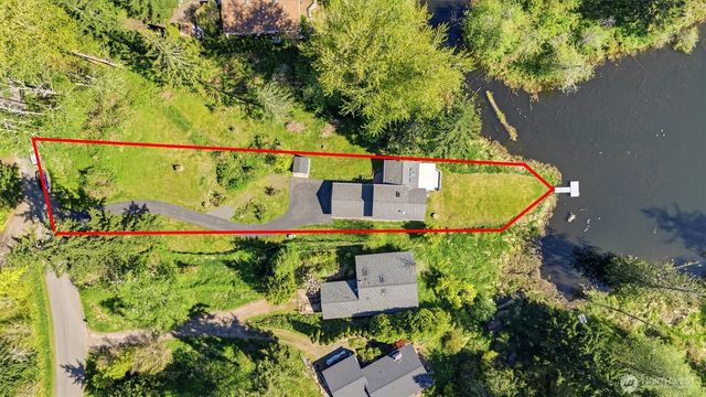 22312 W Lake Kayak Drive, Monroe, WA 98272
