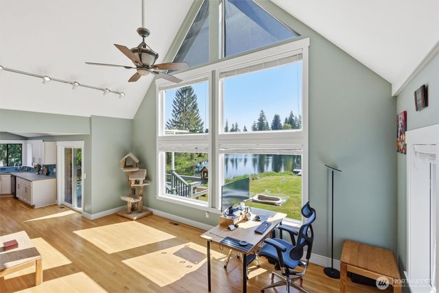 22312 W Lake Kayak Drive, Monroe, WA 98272