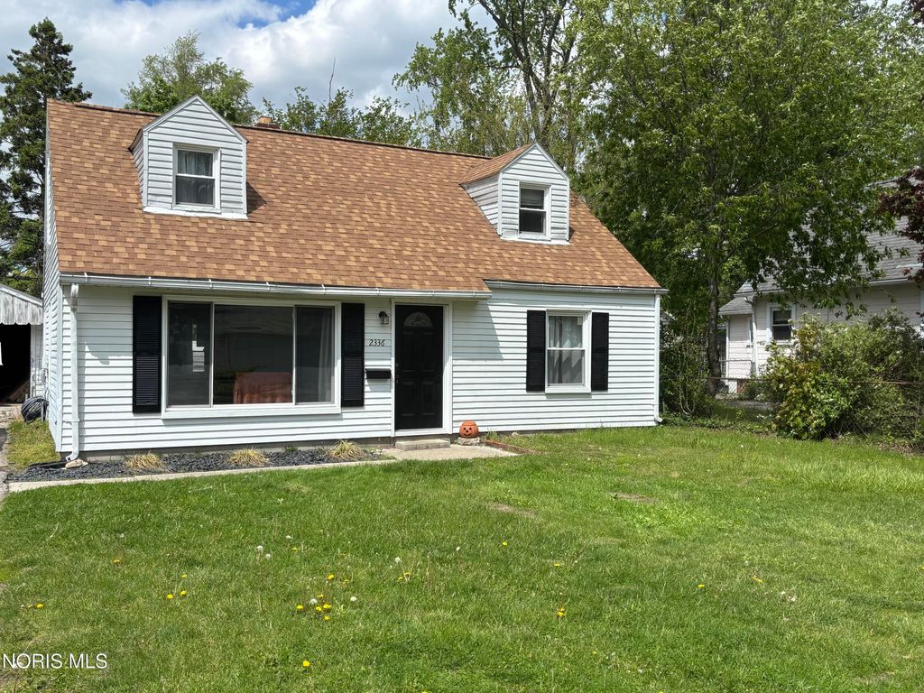 2336 Murray Drive, Toledo, OH 43613