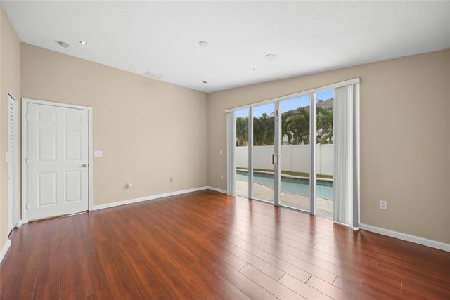 15624 SW 52nd Court, Miramar, FL 33027