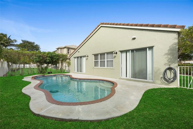 15624 SW 52nd Court, Miramar, FL 33027