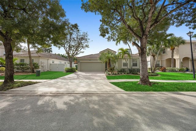 15624 SW 52nd Court, Miramar, FL 33027