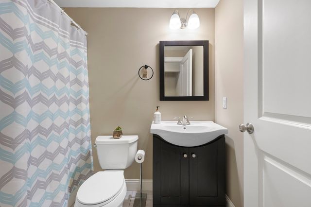 210 S Quinsigamond Ave 2, Shrewsbury, MA 01545