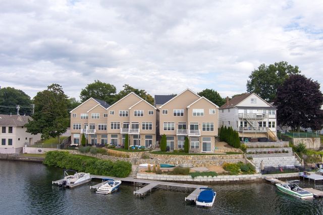 210 S Quinsigamond Ave 2, Shrewsbury, MA 01545