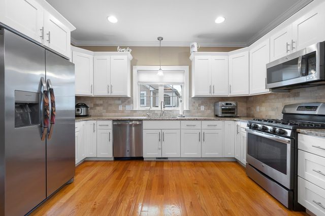 210 S Quinsigamond Ave 2, Shrewsbury, MA 01545