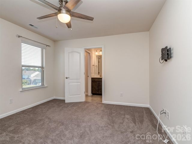 10433 Honeyfur Court, Charlotte, NC 28278