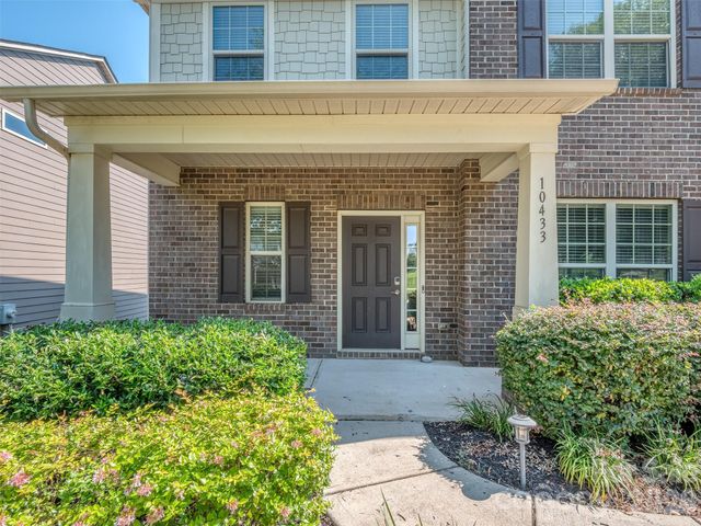 10433 Honeyfur Court, Charlotte, NC 28278