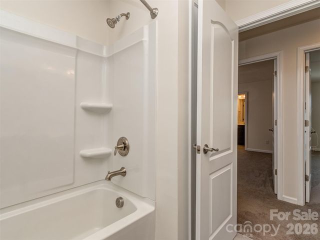 10433 Honeyfur Court, Charlotte, NC 28278
