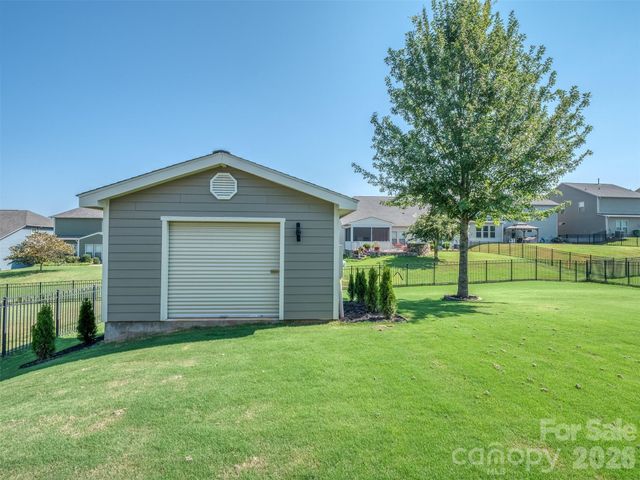 10433 Honeyfur Court, Charlotte, NC 28278