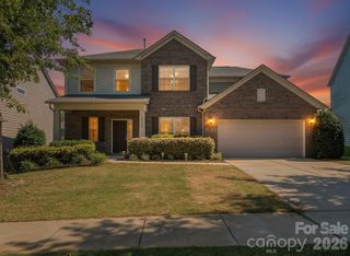 10433 Honeyfur Court, Charlotte, NC 28278