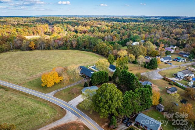 4734 Ike Starnes Road, Granite Falls, NC 28630