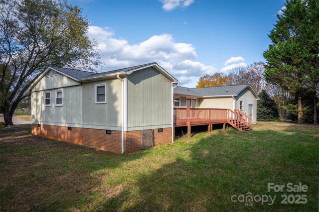 4734 Ike Starnes Road, Granite Falls, NC 28630