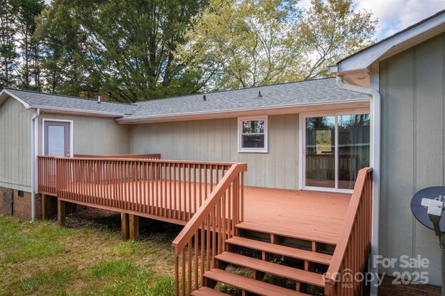 4734 Ike Starnes Road, Granite Falls, NC 28630