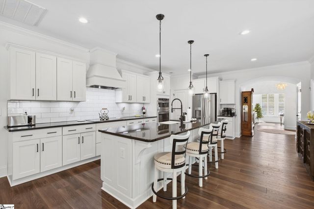 612 Elexa Court, Greer, SC 29650