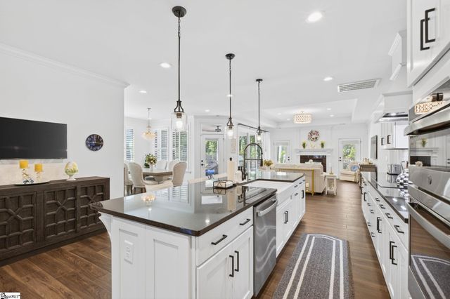612 Elexa Court, Greer, SC 29650
