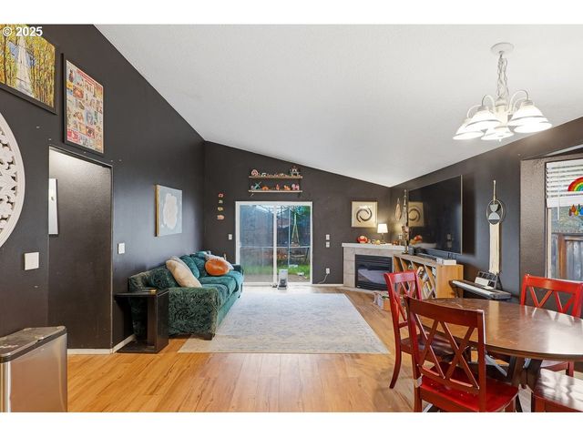 1439 Sw 208TH Ave, Beaverton, OR 97003