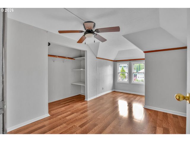 5636 N DELAWARE Ave, Portland, OR 97217