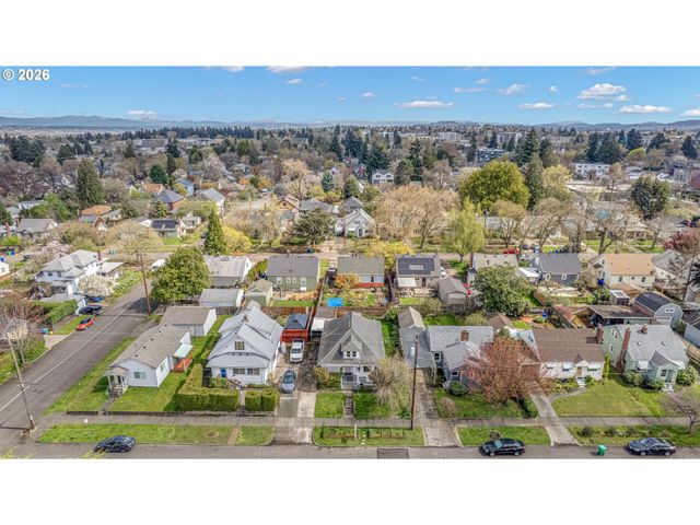 5636 N DELAWARE Ave, Portland, OR 97217