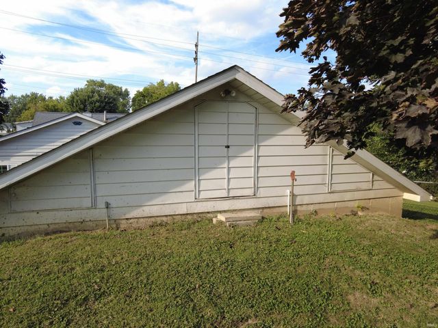 1736 25th Street, Bedford, IN 47421