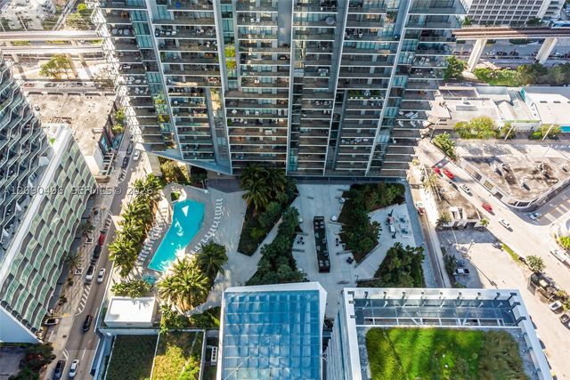 88 SW 7th St 1901, Miami, FL 33130