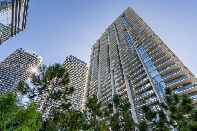 88 SW 7th St 1901, Miami, FL 33130