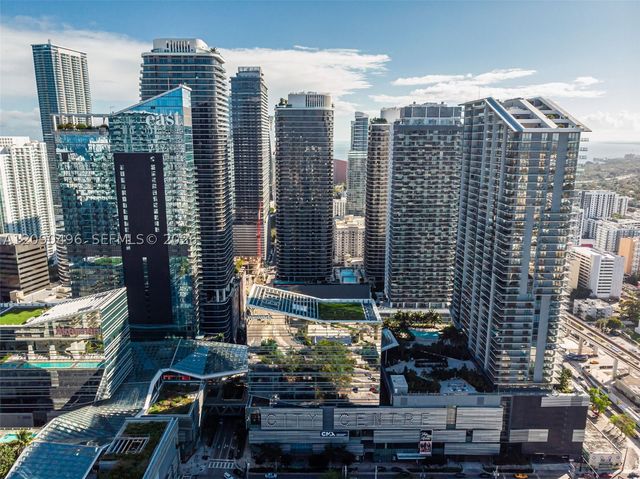 88 SW 7th St 1901, Miami, FL 33130
