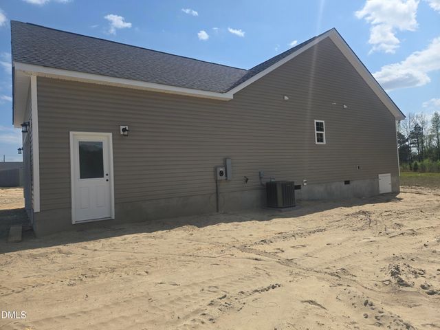 71 Roll Tide Court, Angier, NC 27501