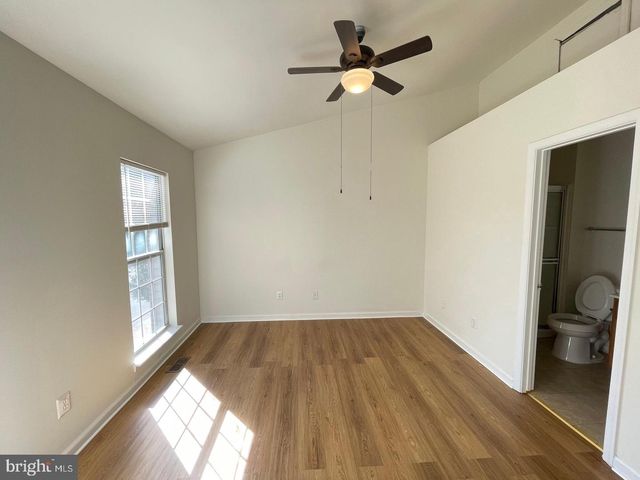 16150 TACONIC CIR, Dumfries, VA 22025