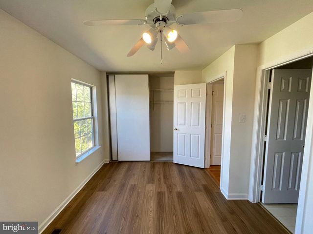 16150 TACONIC CIR, Dumfries, VA 22025