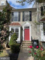 16150 TACONIC CIR, Dumfries, VA 22025